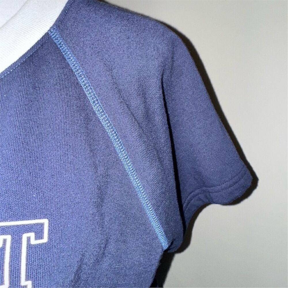 GAP Women's M Navy Blue Short Sleeve‎ Crewneck Muscle Sweatshirt Casual Cozy Y2K - Picture 3 of 10